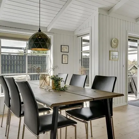 度假居 Antti - 350m From The Sea By Interhome Millinge