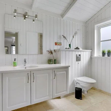 Antti - 350m From The Sea By Interhome 度假居